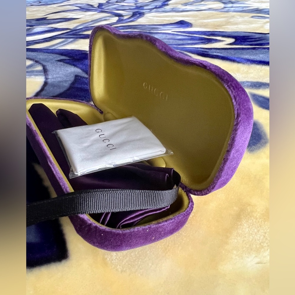 GUCCI Sunglass Velvet Case w/ Silk Dust Bag & Cleaning cloth. NEW! - Picture 13 of 13